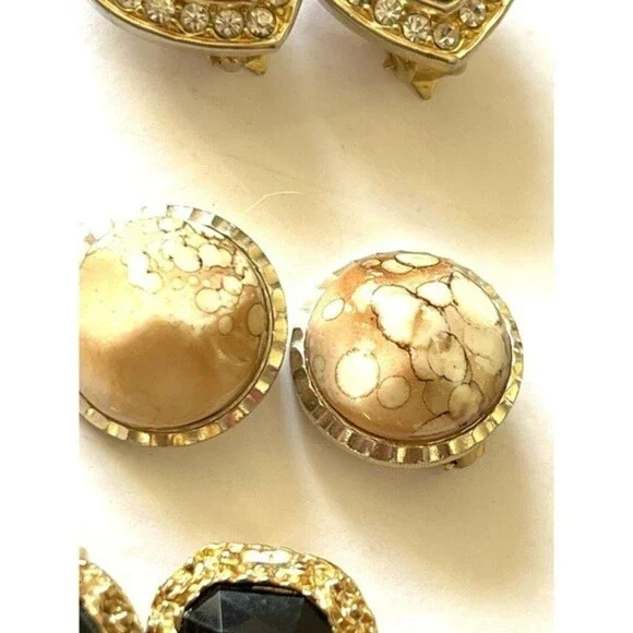 Vintage Lot of 4 Pair Clip on Earrings Gold Tone Enamel Heart Shape Black - Picture 4 of 8